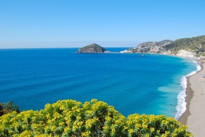Strand bei Sant Angelo auf Ischia