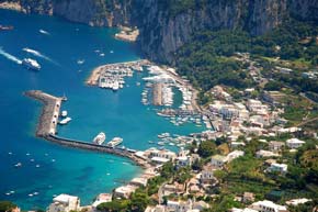 Hafen auf Capri